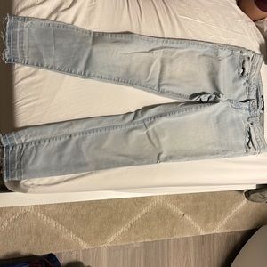 Aeropostale. Women's cropped jeggings. Size 8